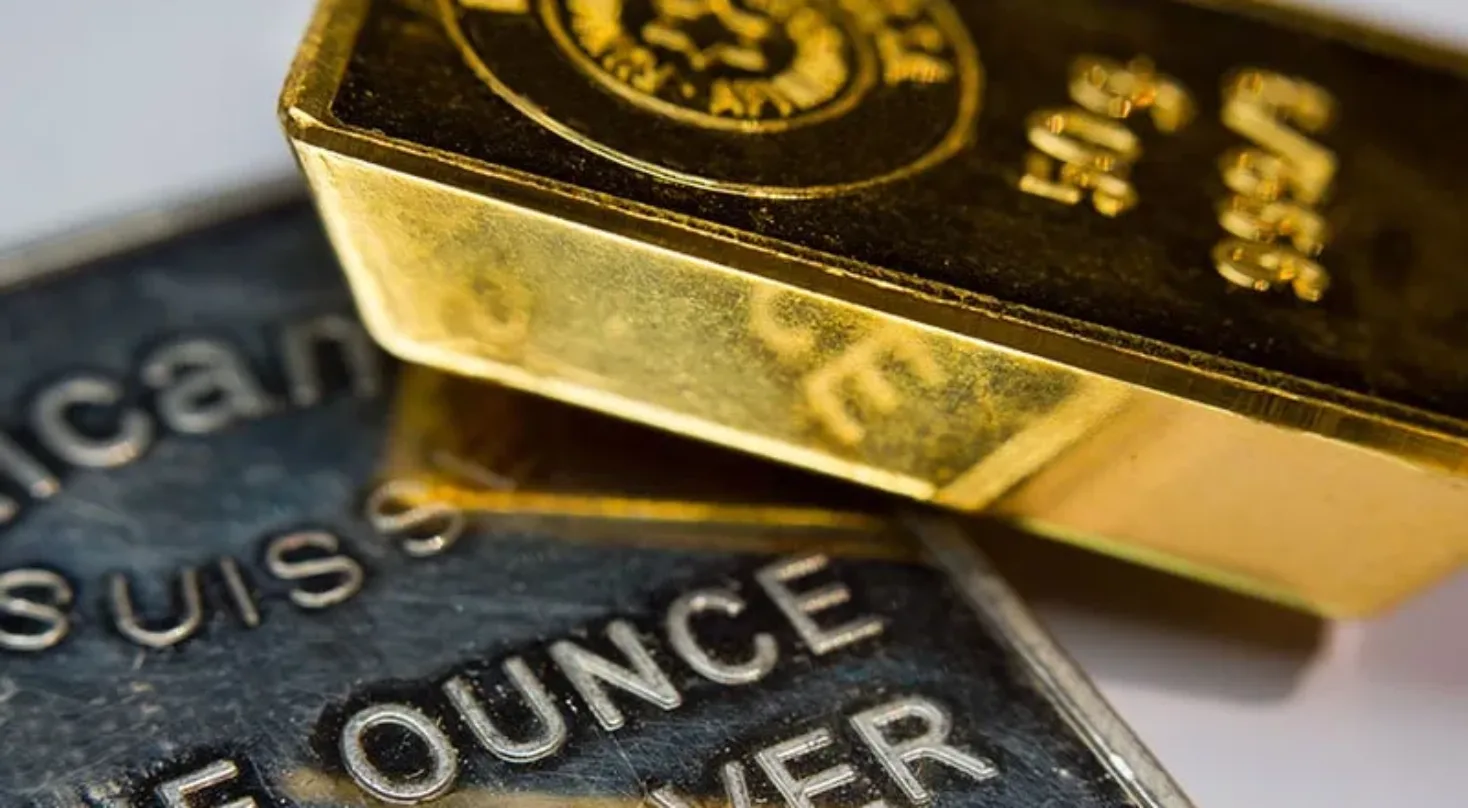 Kinesis silver and gold bullion